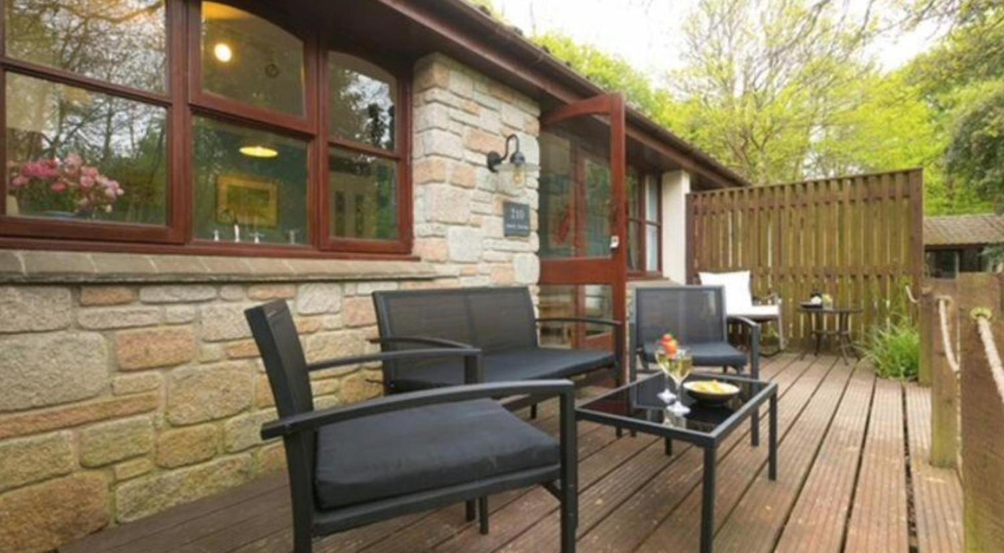 Rebels Retreat - 2-Bed Chalet Nr St Ives & Hayle エクステリア 写真
